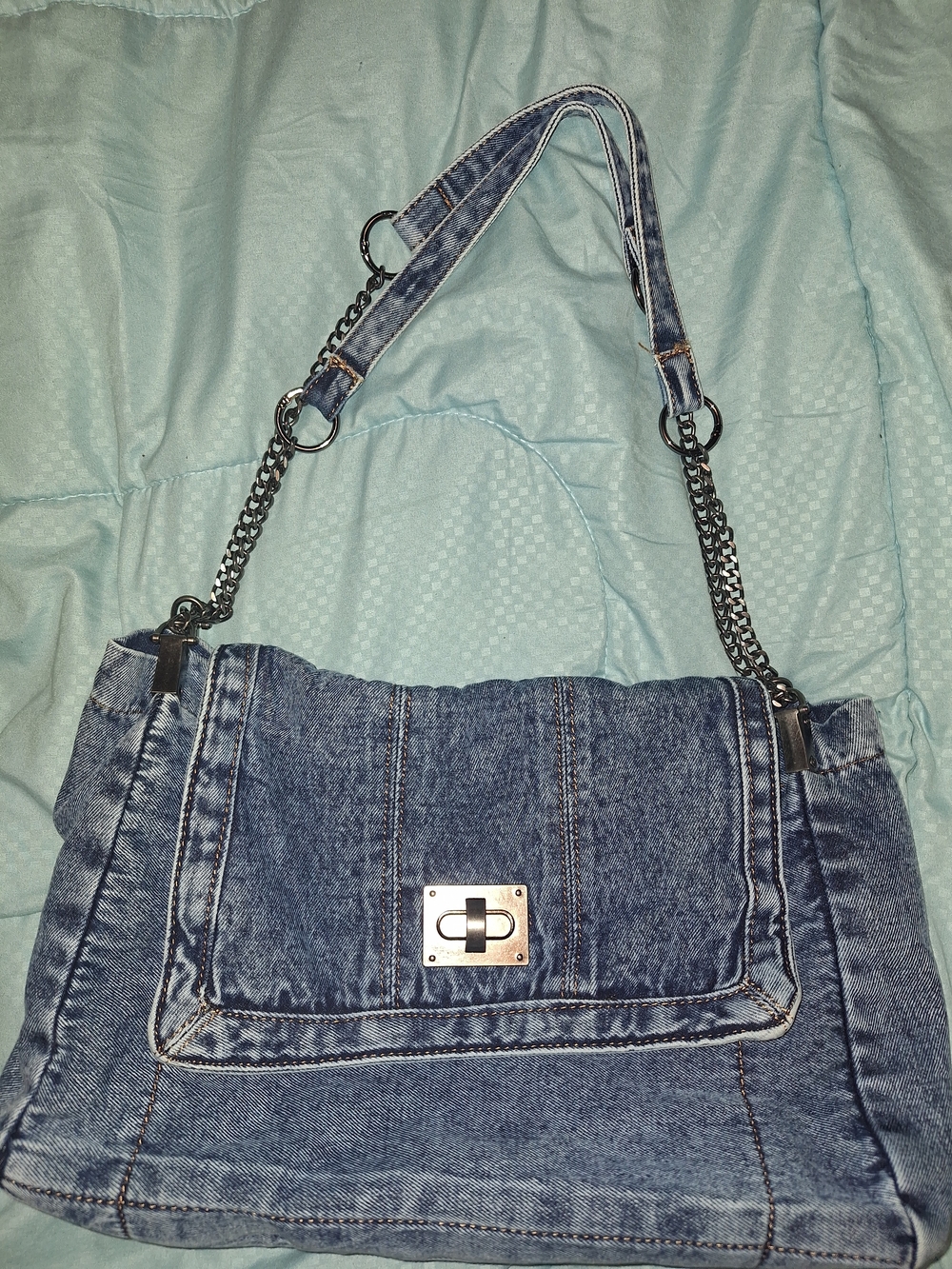 Viral NWOT Denim Shoulder Bag with Chain Strap